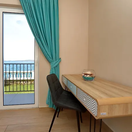 Aqua Apartment