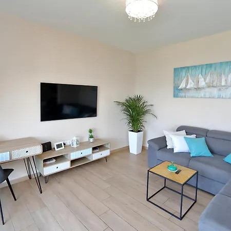 Aqua Apartment *