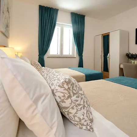 Apartment Aqua