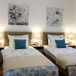 Aqua 公寓 比比涅